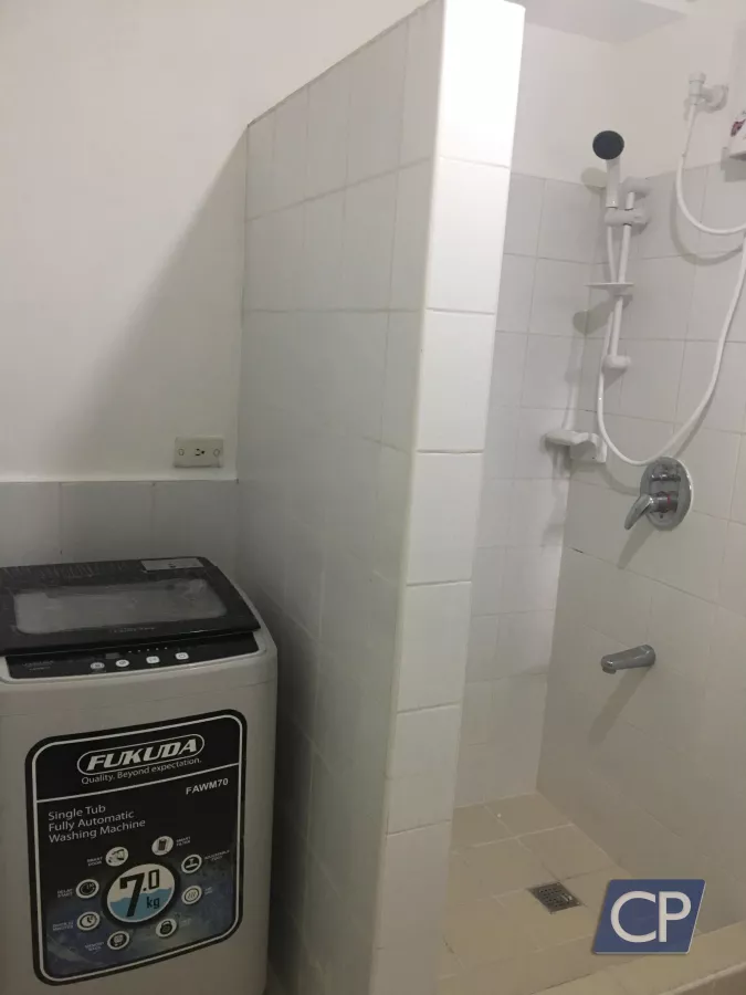 Condominium Unit for Rent at The Columns Ayala Makati05