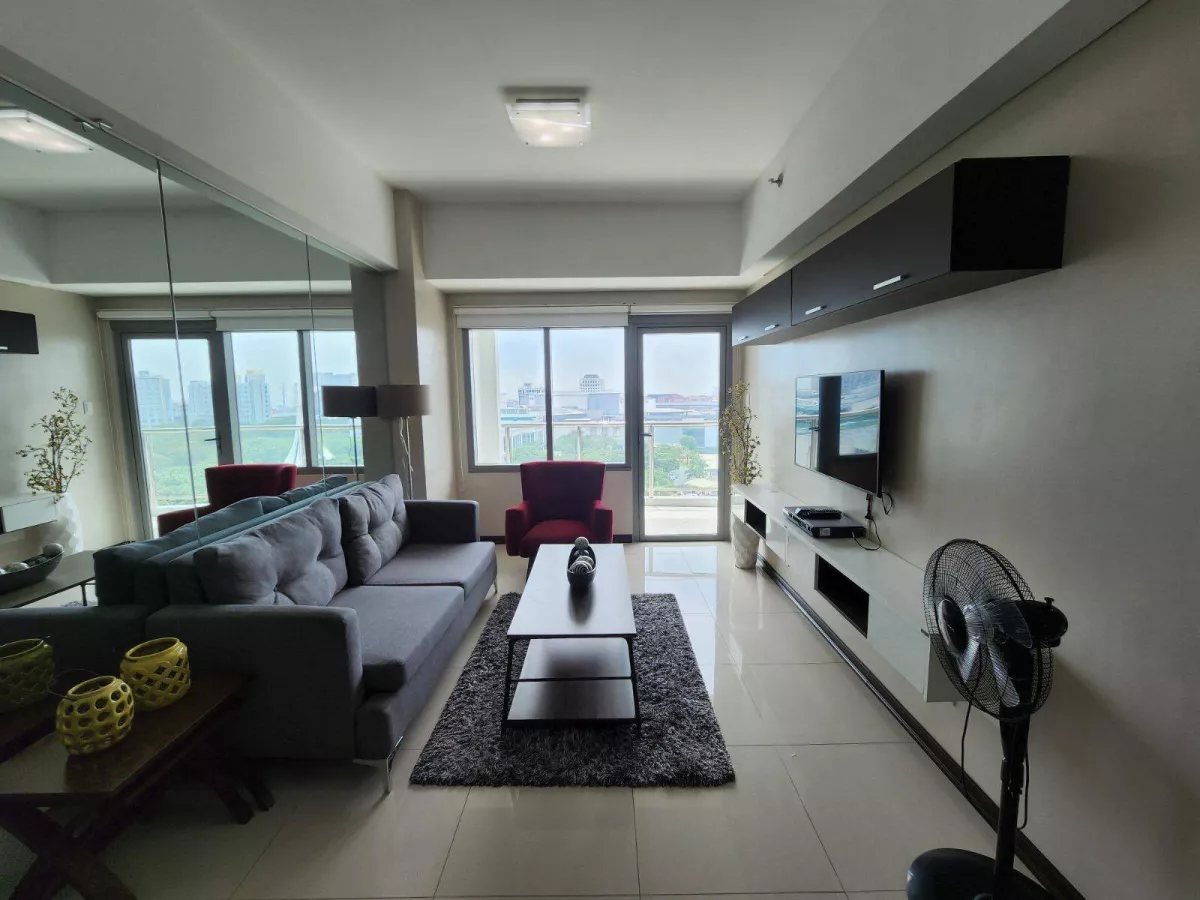 Bristol Filinvest Alabang condo For Rent02