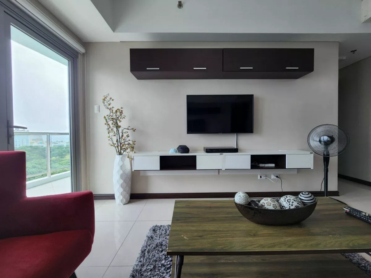 Bristol Filinvest Alabang condo For Rent03