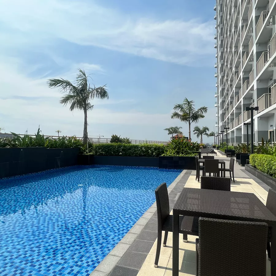 Coast Residences - 2 Bedroom Corner With Balcony Unit For Lease in Pasay CIty02