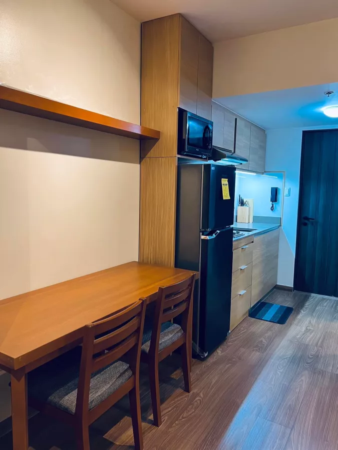 1 bedroom in unit THE RISE MAKATI condominium by SHANG for lease04