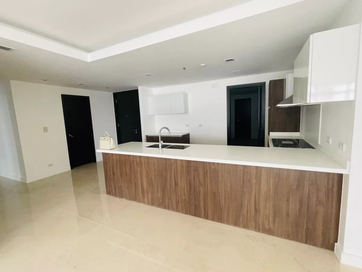 "East Gallery Place: 3BR  242 sqm, Semi-Furnished, 2 parkg, P250,000/mo."06