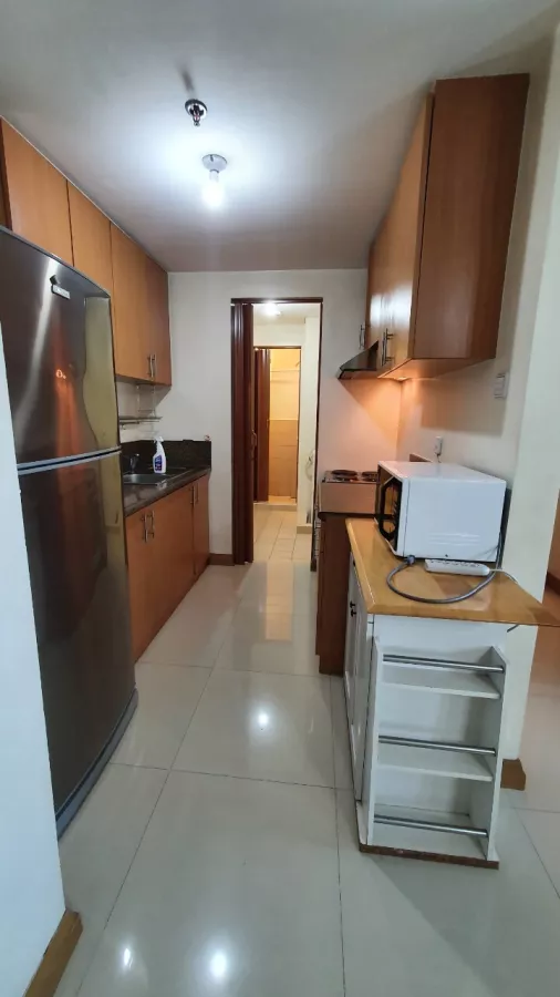 "Trion 1: 3BR  40th Floor, 100 sqm, Fully Furnished, 1 parking, P80,000"04