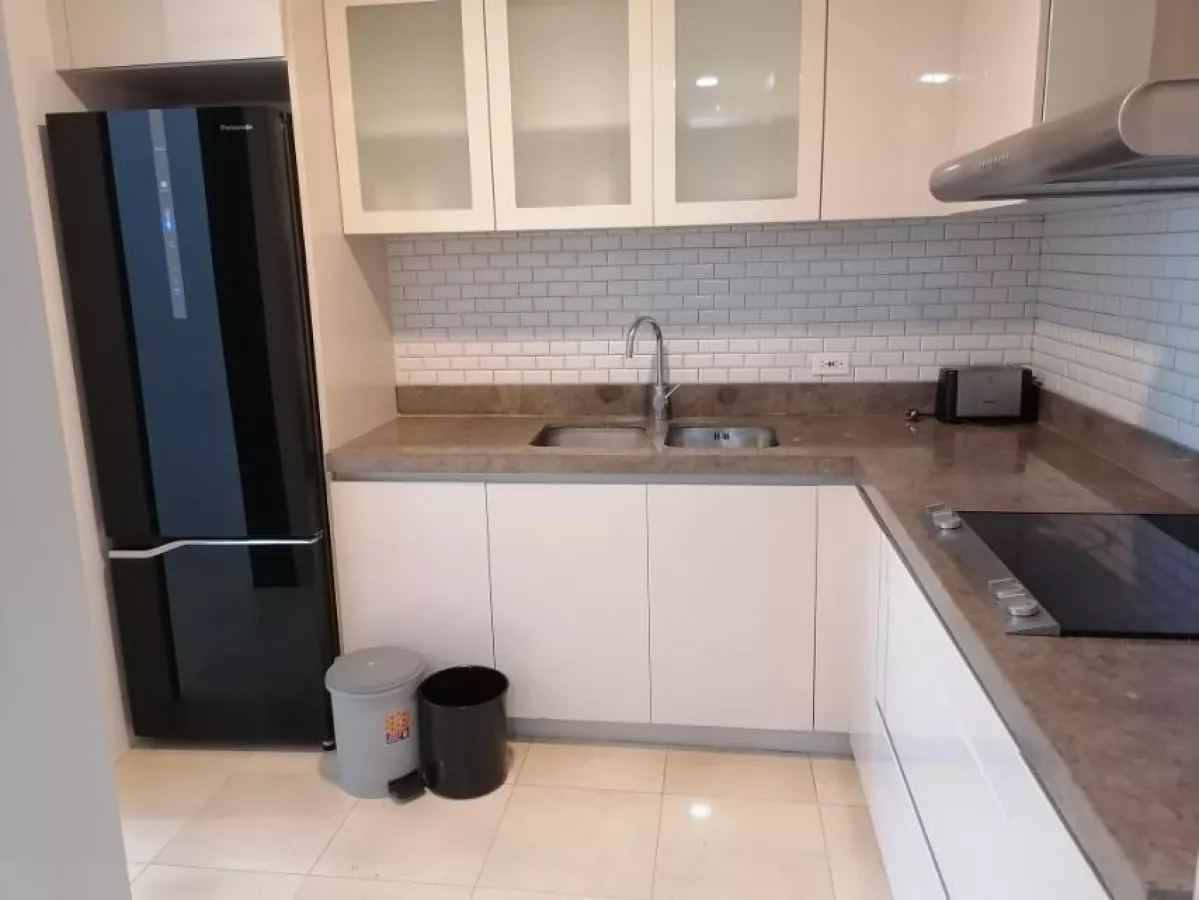 "Fully Furnished 2 Bedroom Condo for Rent in Grand Hyatt Residences, BGC, Taguig"04