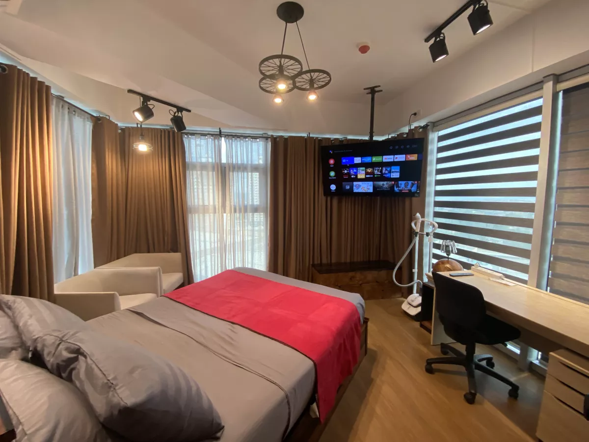 For LEASE fully-furnished 1 Bedroom with Balcony at Inspiria Condominium Davao03