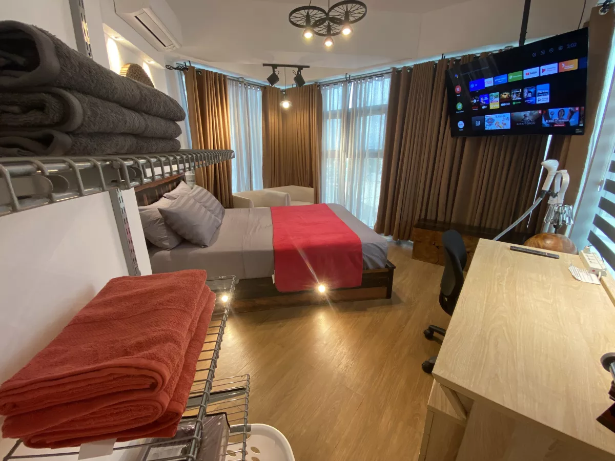 For LEASE fully-furnished 1 Bedroom with Balcony at Inspiria Condominium Davao06