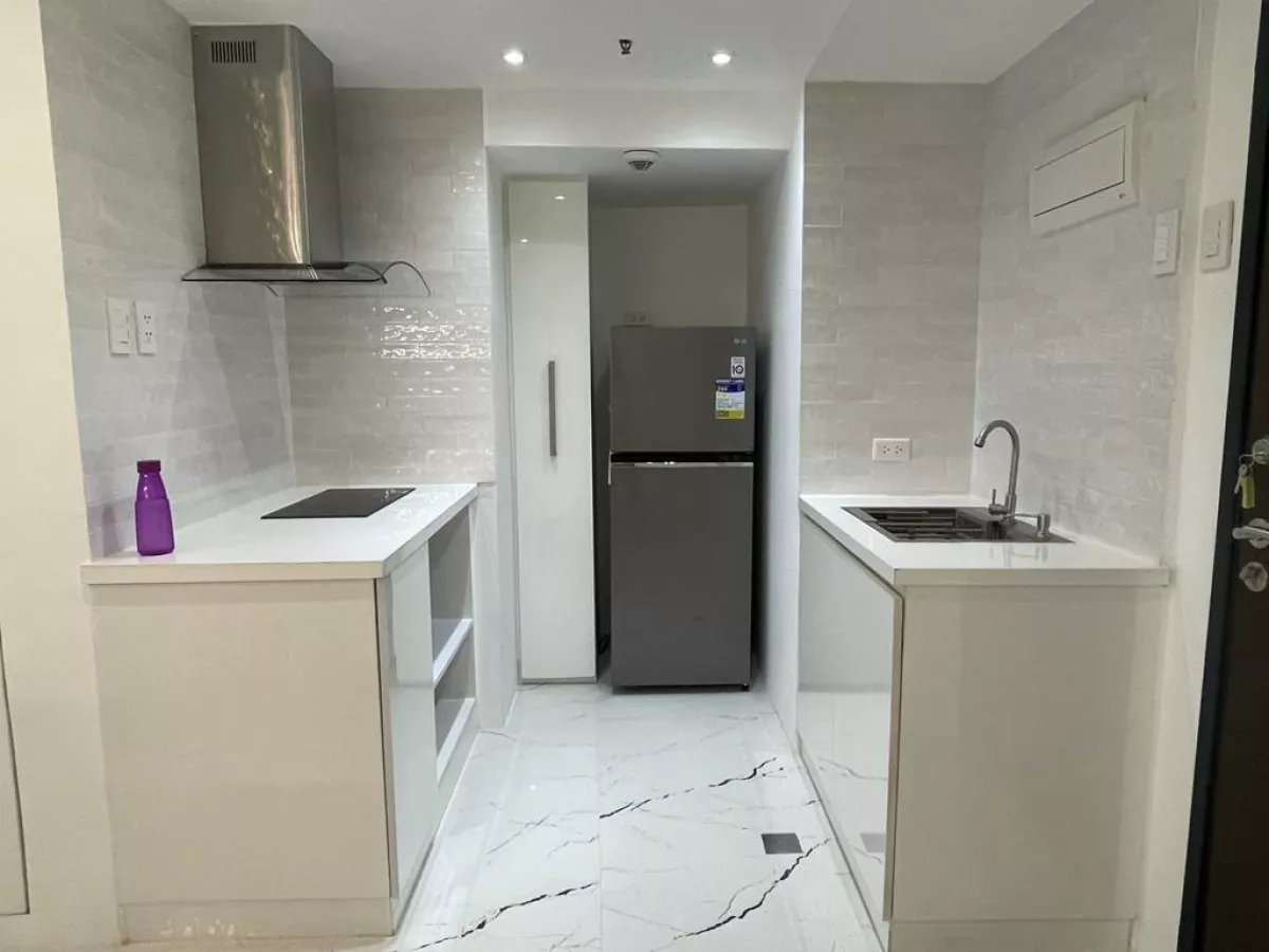 "Bellagio Tower For Rent 1 Bedroom Loft in BGC, Taguig City, Metro Manila"10