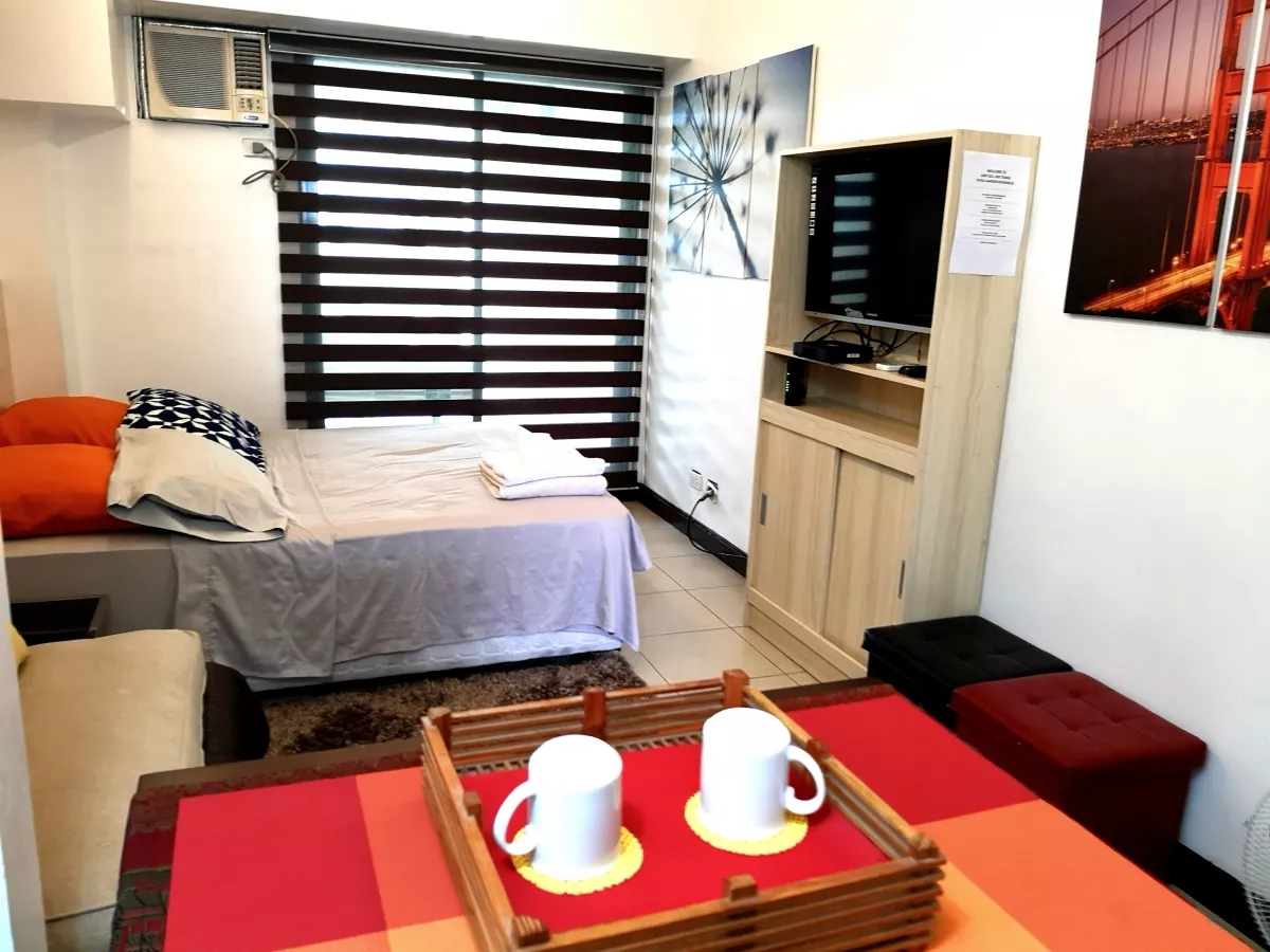 "For Rent 40sqm Studio with Balcony, fully-furnished, Rockwell view, Mandaluyong"09