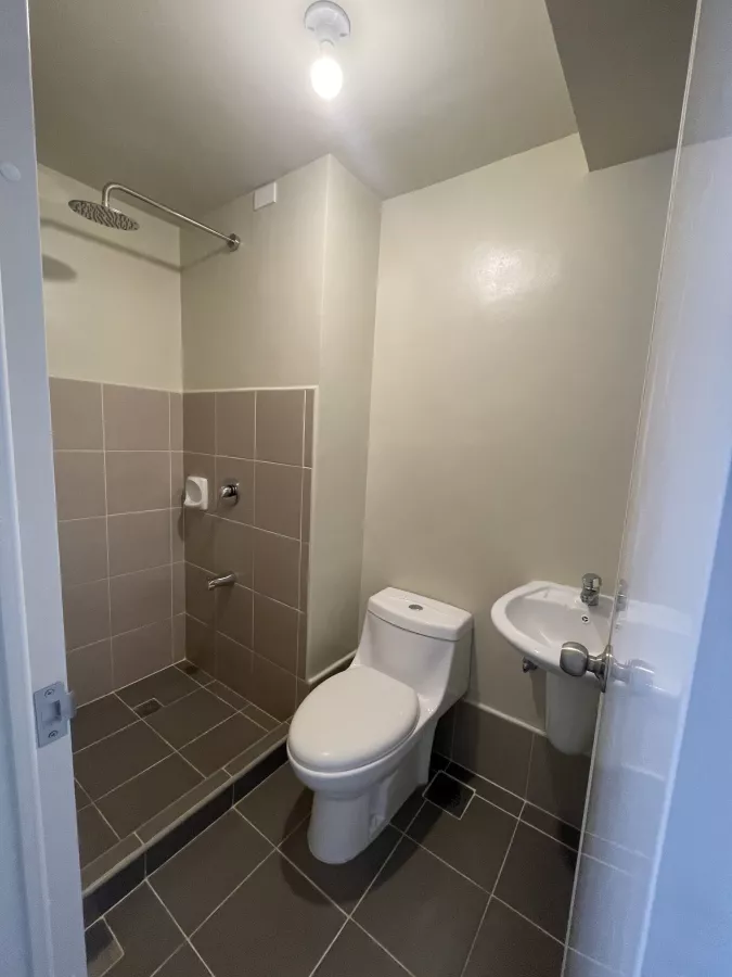 3 bedroom unit with balcony in Avida Towers Turf BGC Taguig Tower 209