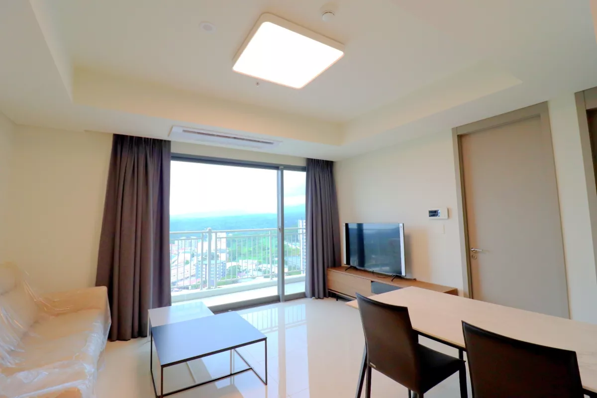 "1 bedroom Condominium at The Sharp Clark Hills, Mabalacat, Pampanga"04
