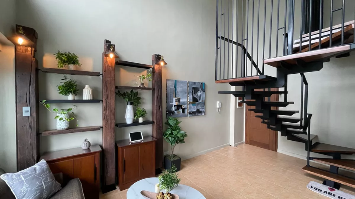 2 bedroom loft type with great views near St. Luke's BGC02