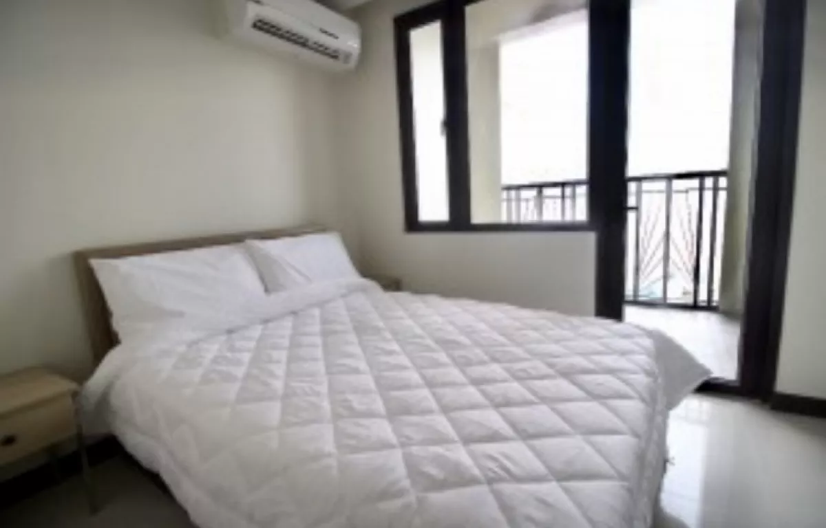 "Manila Bay Luxury Condotel for rent in Admiral Baysuites, Malate, Manila"05