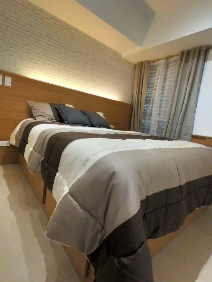"For Rent 1 Bedroom w/ Parking, Furnished at Avida Towers Verte, BGC, Taguig City"05