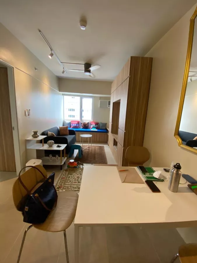 "For Rent Fully-Furnished 1-Bedroom Unit in Avida Towers Turf BGC, Taguig City"04