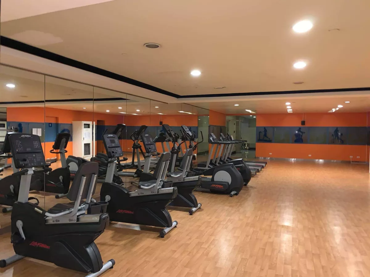1 Bedroom at Mckinley Hill Taguig (internet wifi ready) for rent10