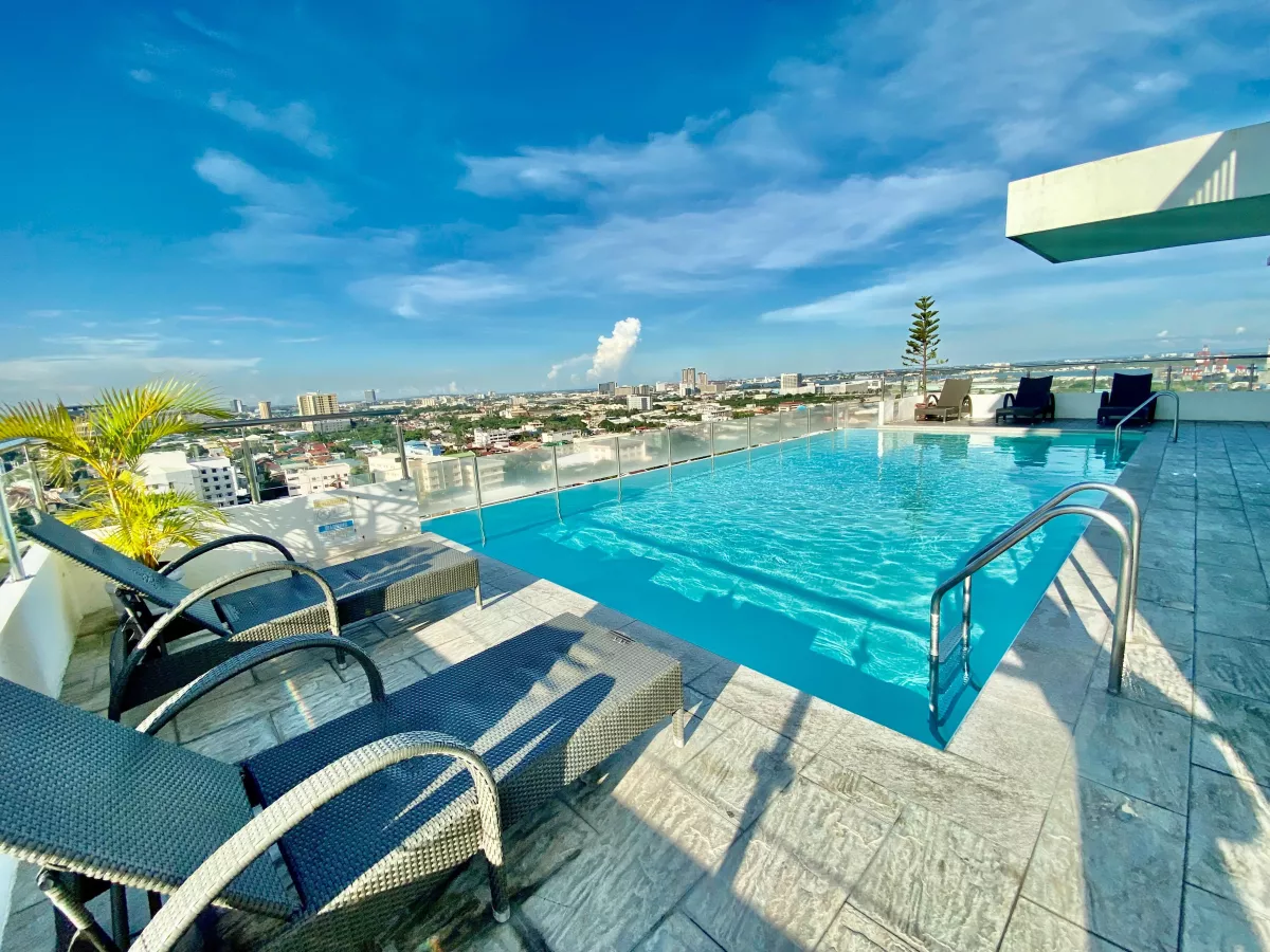 "Loft Type Condo with Parking For Rent in Mabolo Garden Flats, Cebu City"04