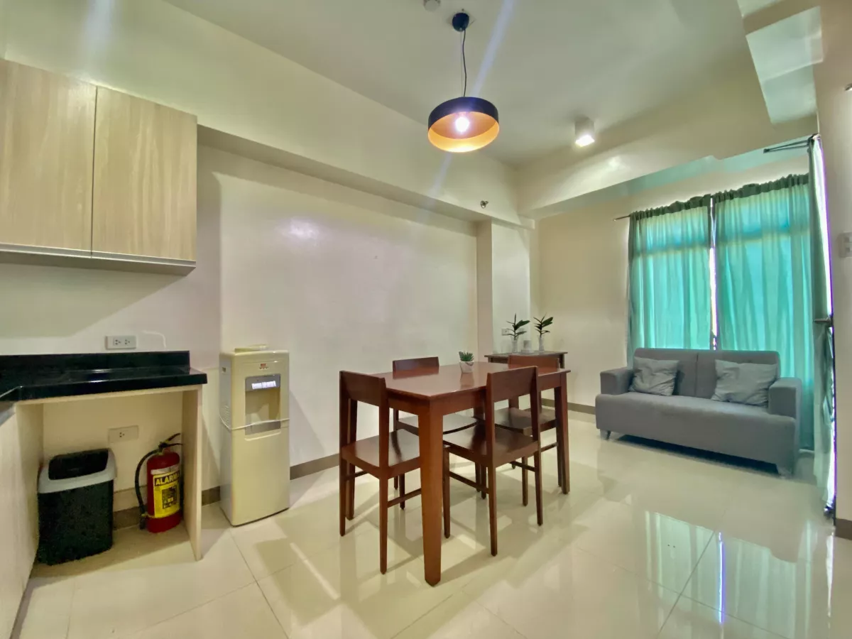 "Loft Type Condo with Parking For Rent in Mabolo Garden Flats, Cebu City"07