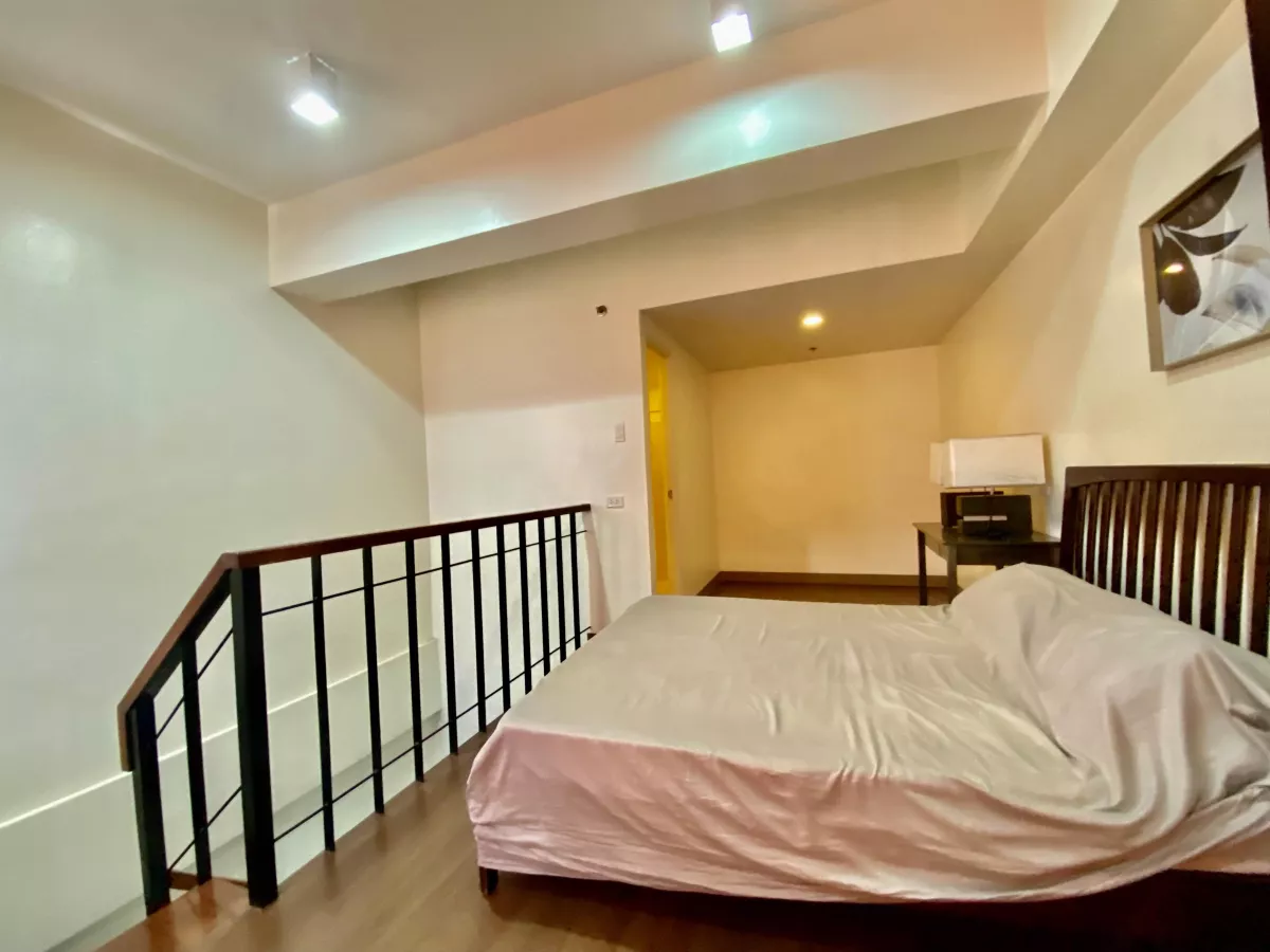 "Loft Type Condo with Parking For Rent in Mabolo Garden Flats, Cebu City"10