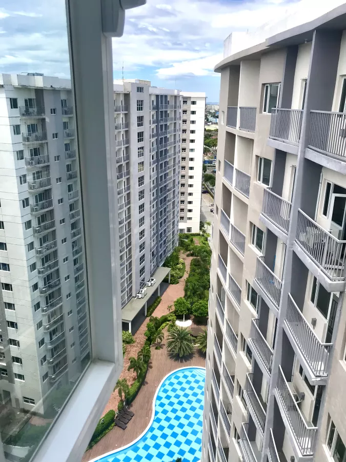 "2 Bedroom Unit South Residences SM Southmall Complex, Las Piñas City"02
