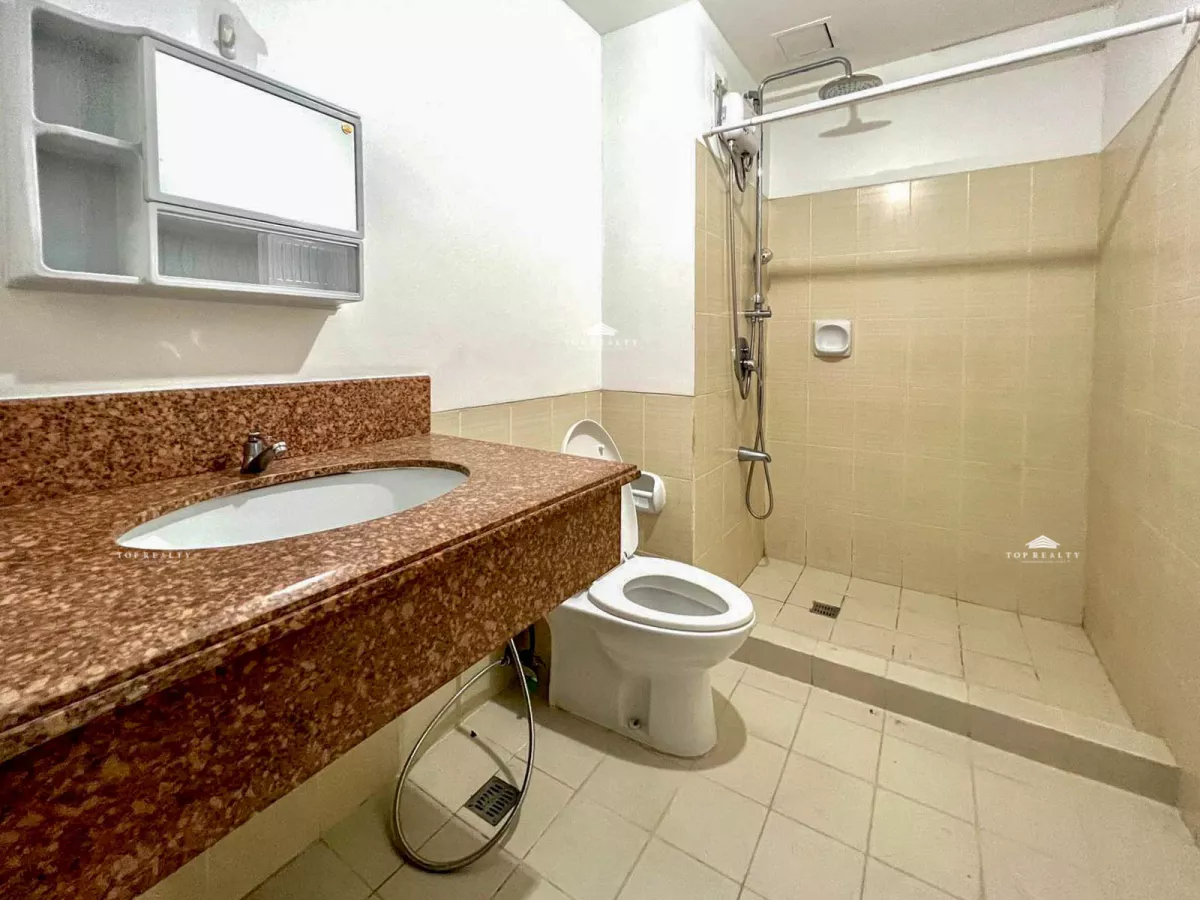 "Condo for Rent in Acacia Ave, Taguig at Royal Palm Residences 2 Bedroom 2BR"10