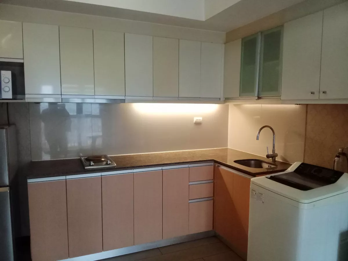 Studio Unit for Rent with Stunning Grand Canal Views ✨07