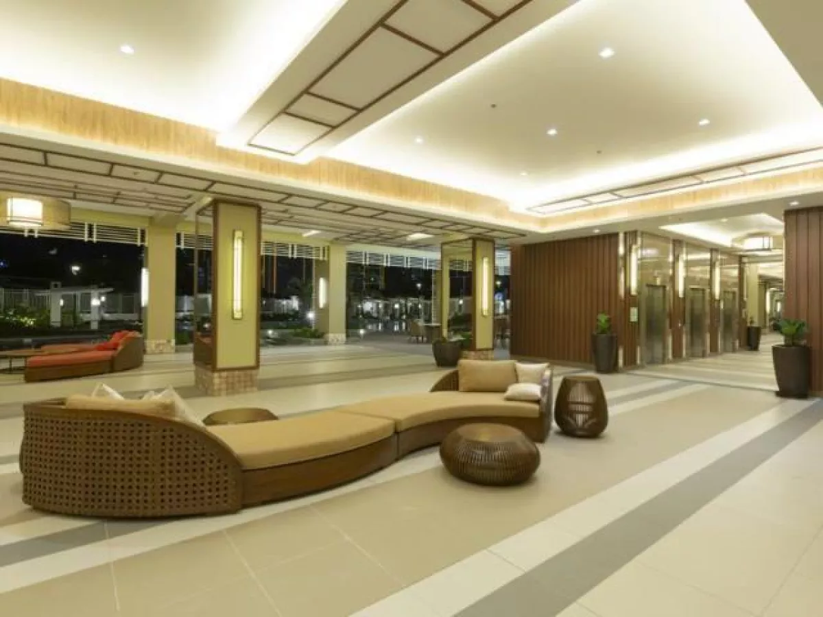 "Brio Tower 1BR 45.00sqm semi-Furnished near BGC Rockwell, Makati"02
