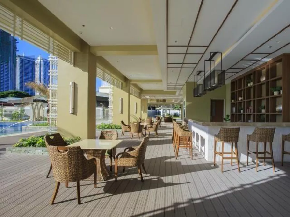 "Brio Tower 1BR 45.00sqm semi-Furnished near BGC Rockwell, Makati"05