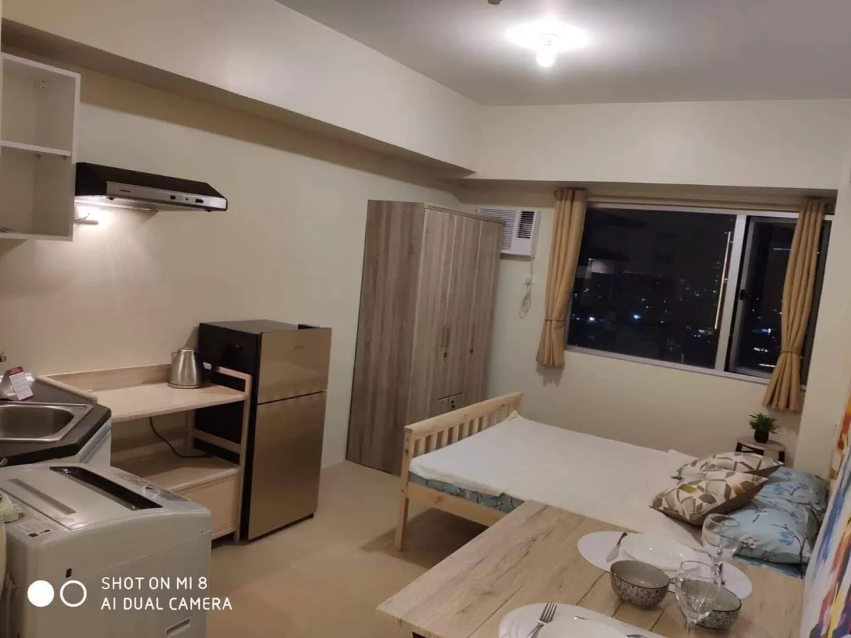 For Rent Fully Furnished 1BR Unit in Avida Towers Altura04