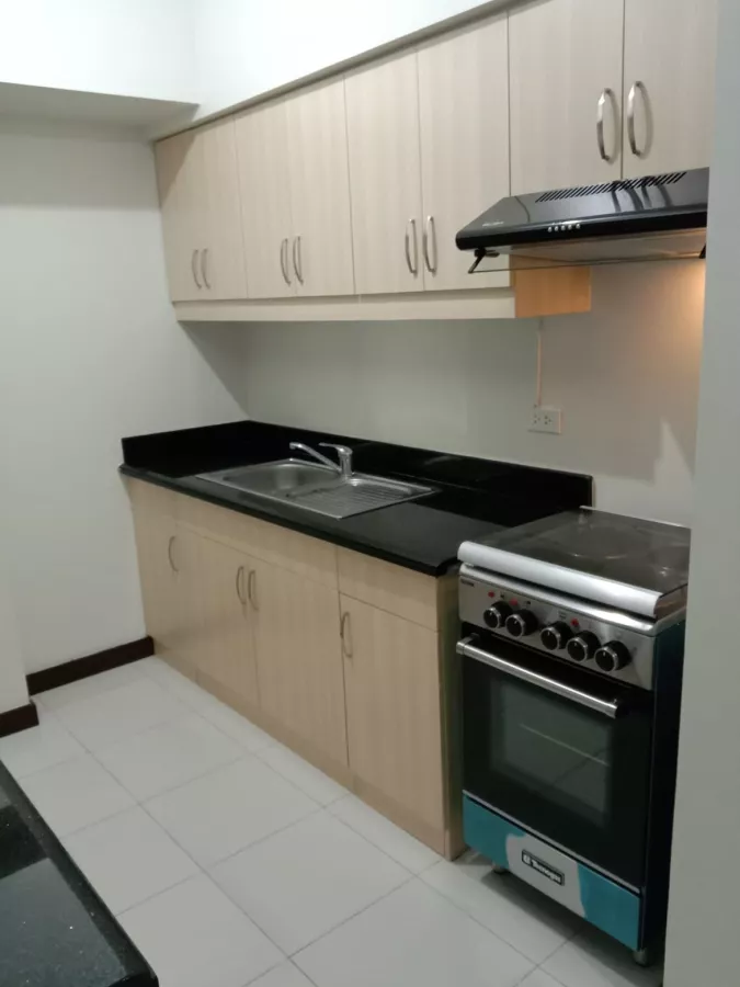 "Sheridan North Tower 2 Bedroom Unit with Balcony for Rent, Mandaluyong"09