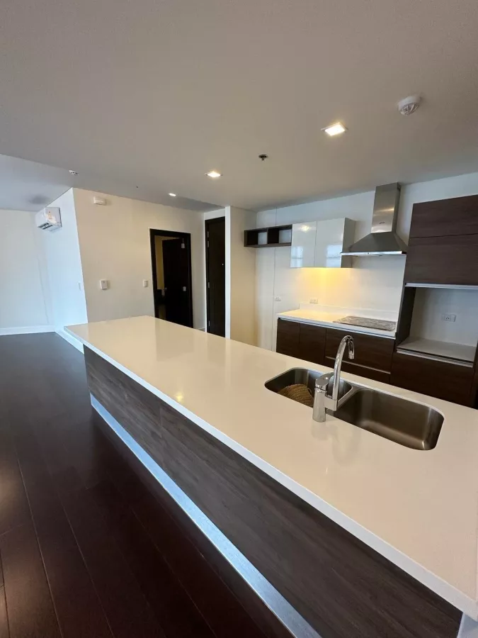 For lease!! 2 bedroom unit in GARDEN Tower Makati06