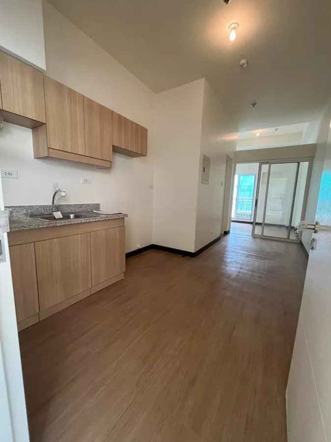 DMCI Homes Brixton Place Affordable 1 Bedroom with Parking For Rent Pasig City08