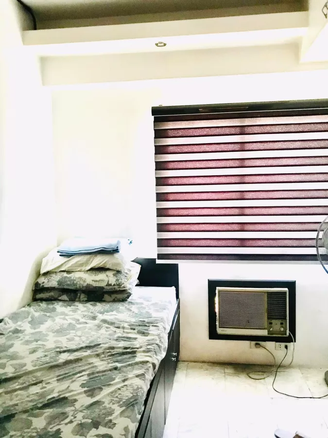 "For Rent Furnished 3 BR w Parking in Katipunan Ave., Quezon City"06
