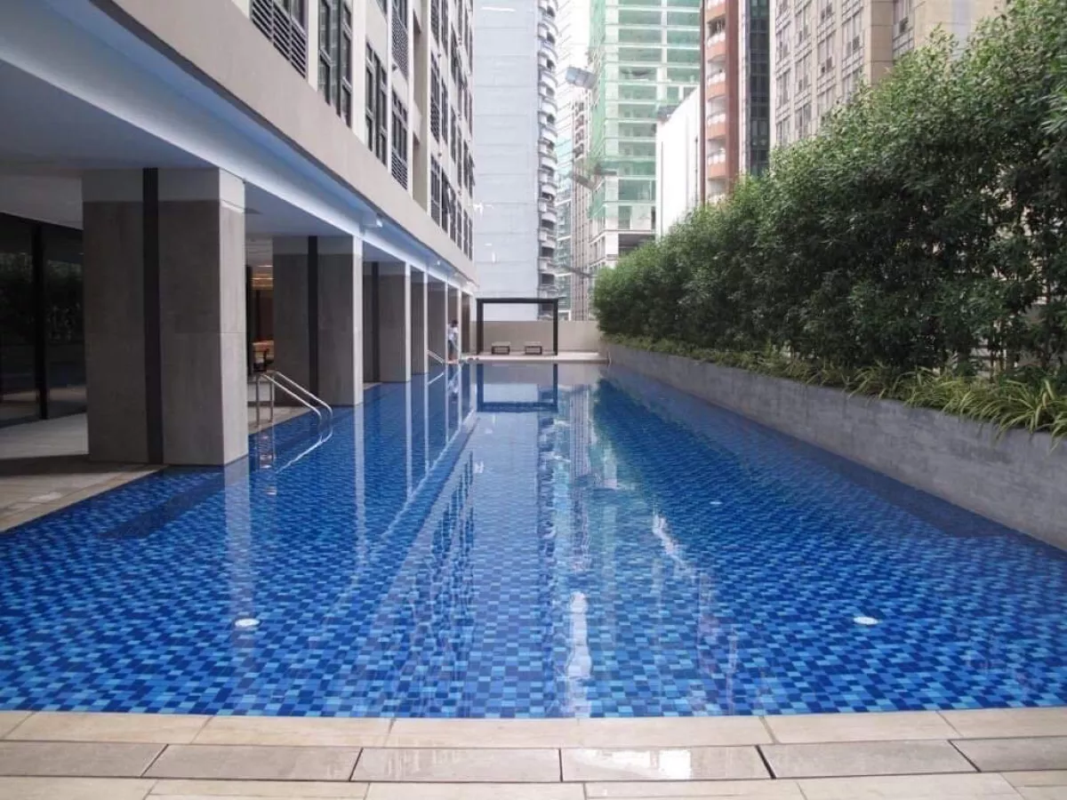 For Rent Semi Furnished 1BR Unit in Escala Salcedo05