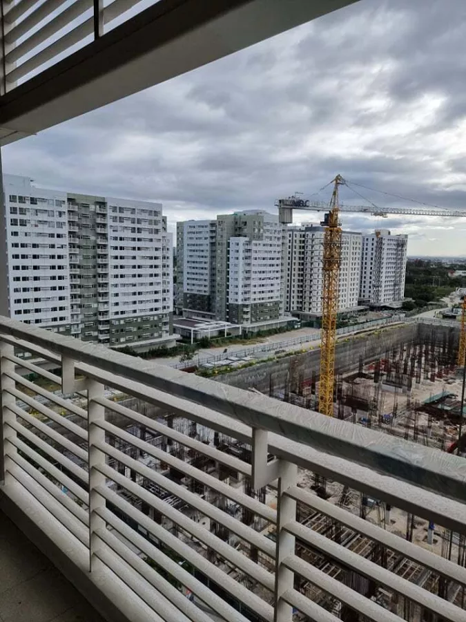 1BR with Balcony in The Veranda Taguig10