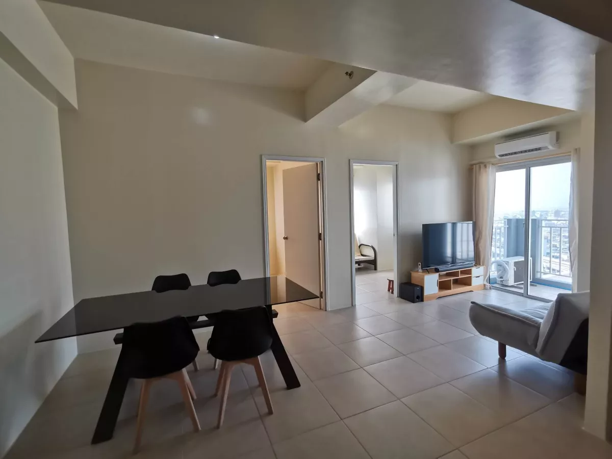 "For Rent 2BR Fully Furnished Unit in Avida Towers Cloverleaf, Quezon City"05