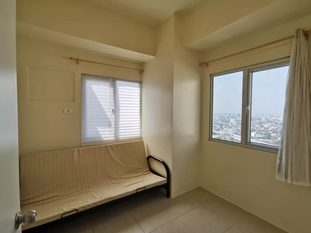 "For Rent 2BR Fully Furnished Unit in Avida Towers Cloverleaf, Quezon City"06