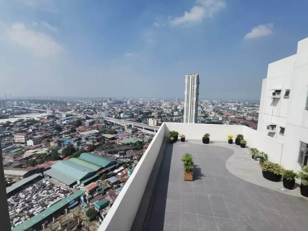 "For Rent 2BR Fully Furnished Unit in Avida Towers Cloverleaf, Quezon City"09