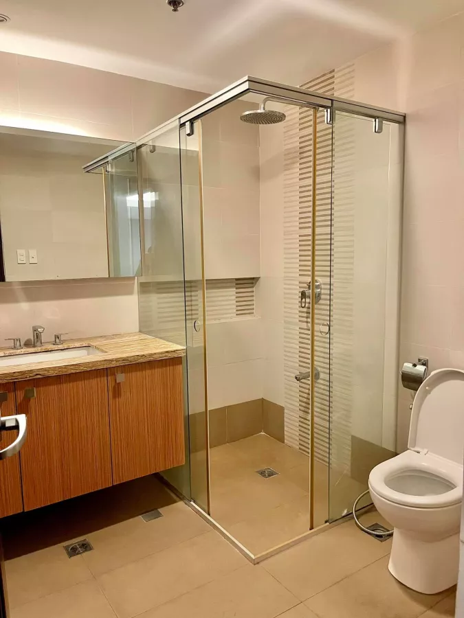 "2-Bedroom Loft Unit Fully Furnished For Rent in Ermita, Manila"05