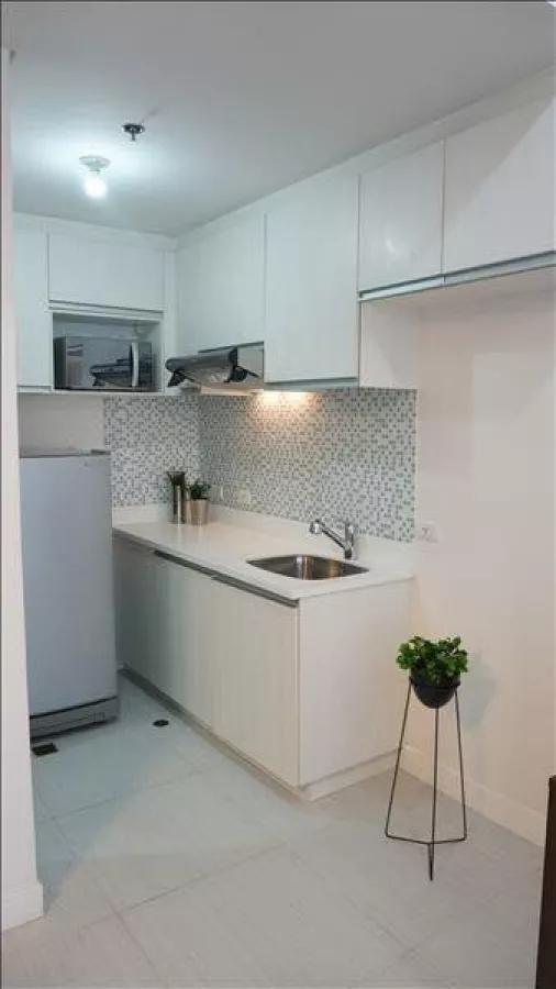 Fully Furnished Studio for Rent at Twin Oaks Place Mandaluyong06