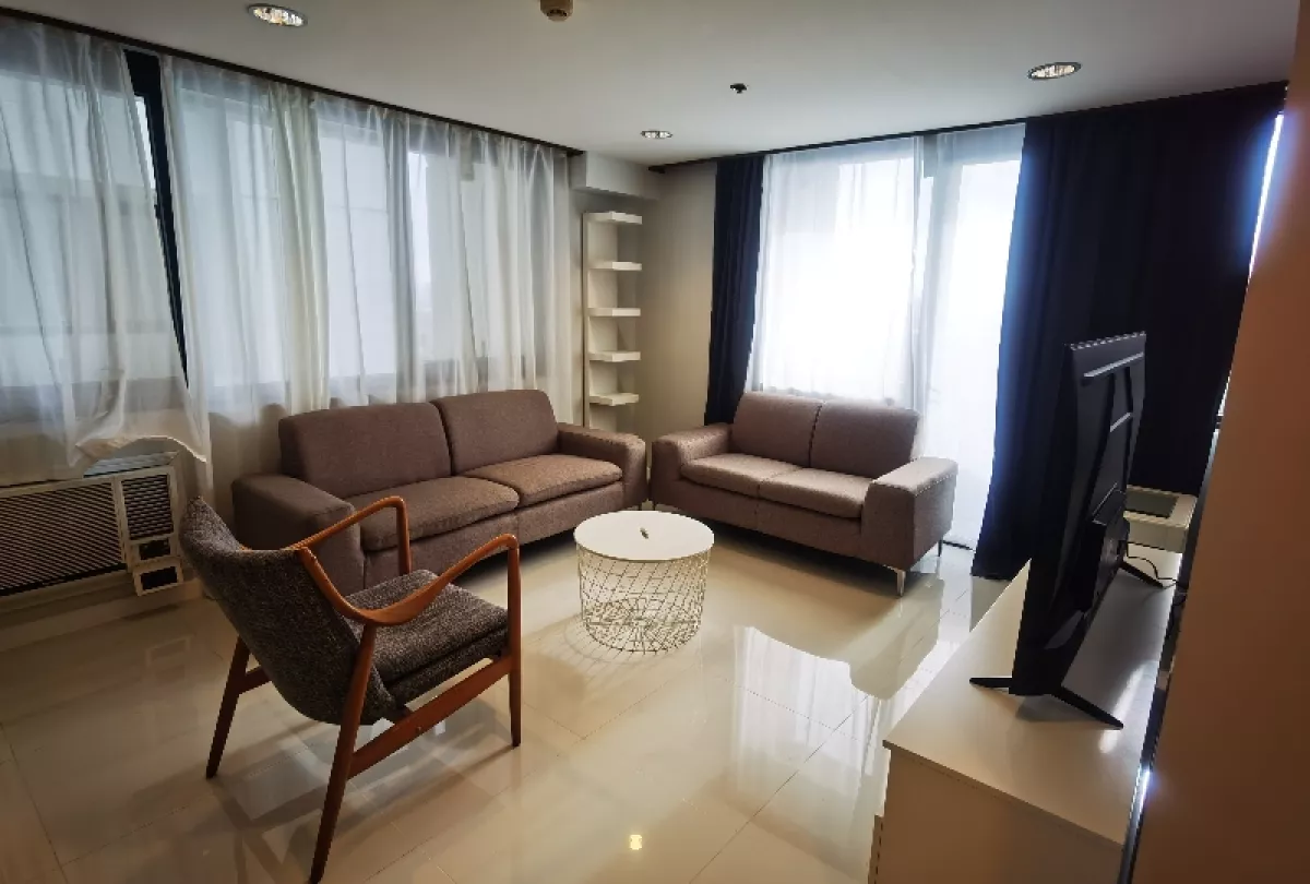 Skyline Premiere Condo For Rent03
