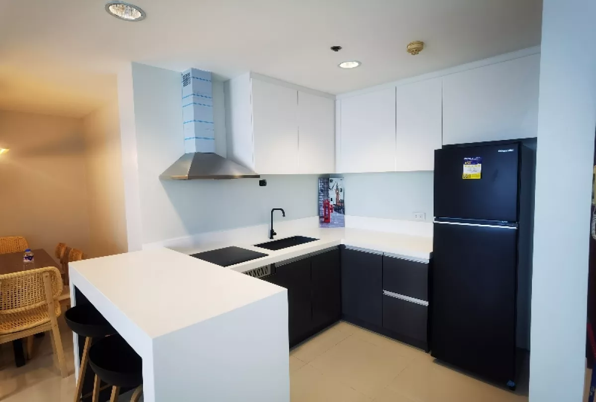 Skyline Premiere Condo For Rent07