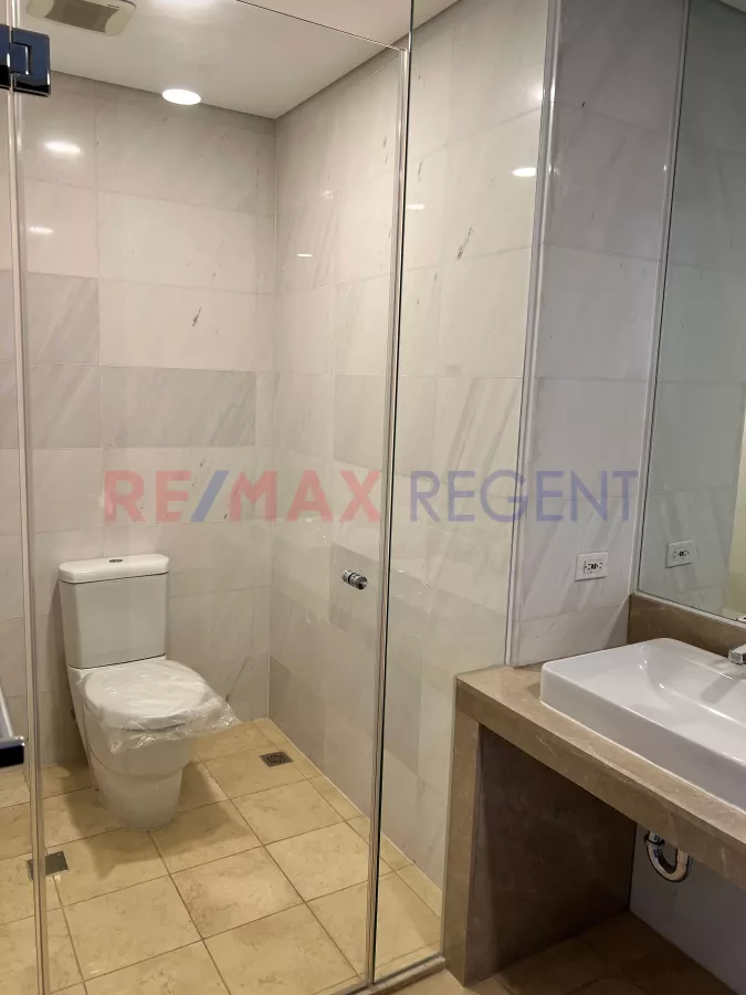"3 Bedroom Condominium for Lease in Grand Hyatt Residences, BGC, Taguig City"03
