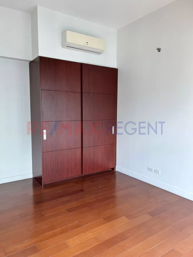 "3 Bedroom Condominium for Lease in Grand Hyatt Residences, BGC, Taguig City"07