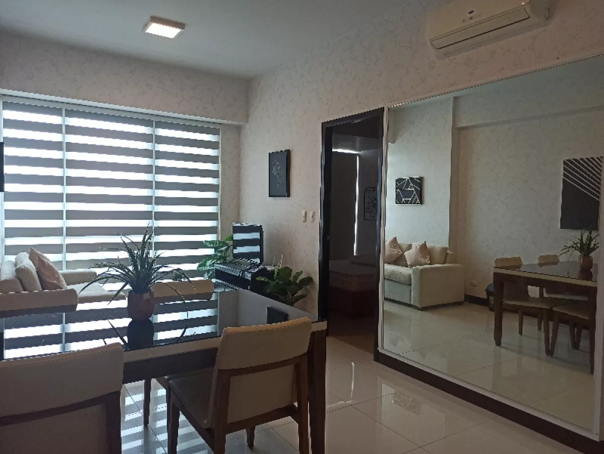 Executive 1BR Condo with Balcony in Mactan Newtown (Seaview)04
