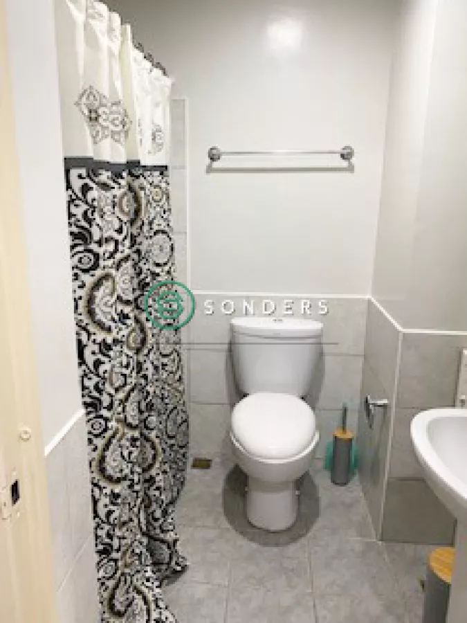 Furnished 2 BR with Parking at The Columns Legazpi Village For Rent10