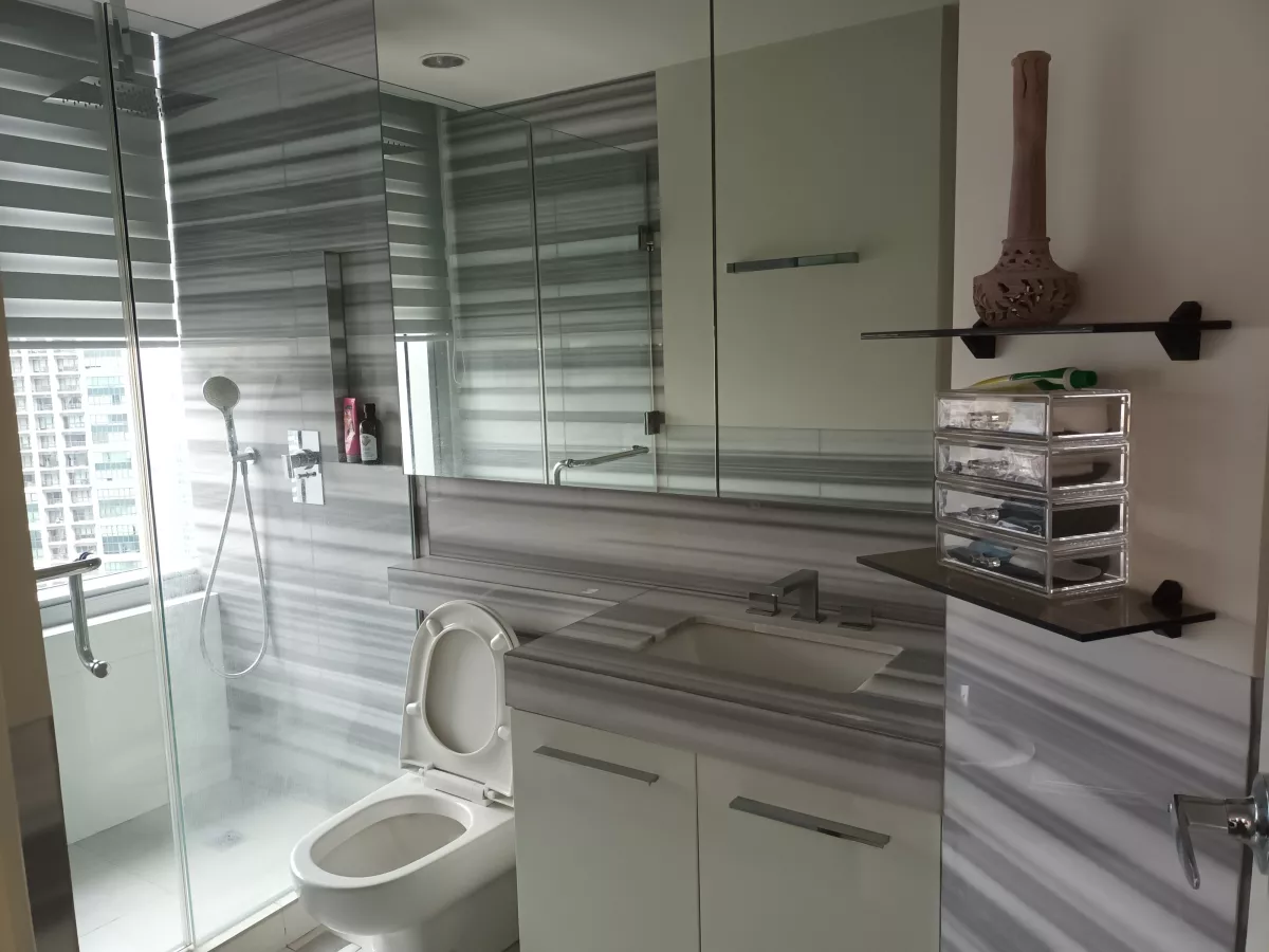 "For Rent 2-Bedroom Condominium Unit at Rockwell, Makati City"06
