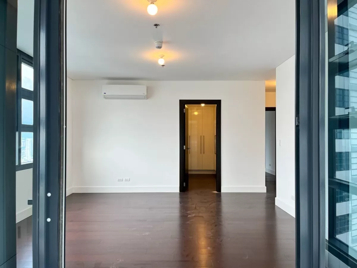 "Semi-Furnished 3 Bedroom Unit for Lease in Garden Towers, San Lorenzo, Makati"02