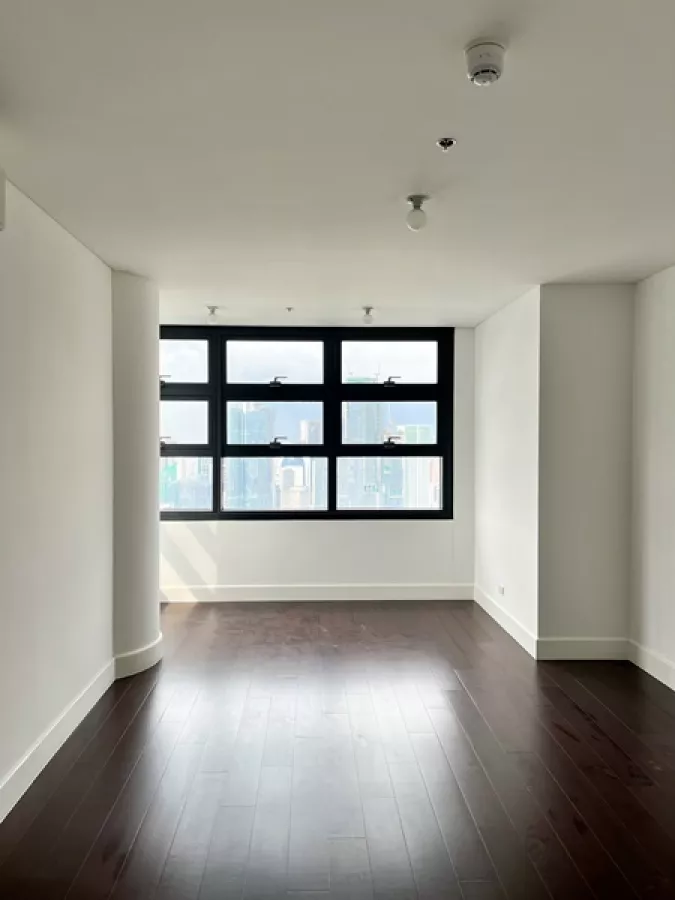 "Semi-Furnished 3 Bedroom Unit for Lease in Garden Towers, San Lorenzo, Makati"07