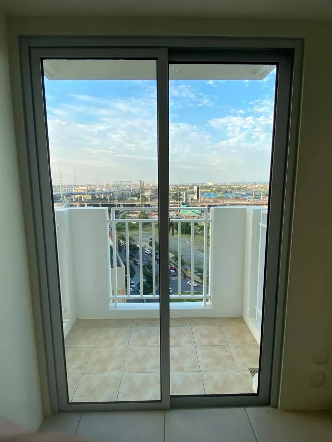 "One Bedroom Unit For Rent at Avida Towers Cloverleaf, Balintawak, Quezon City"06