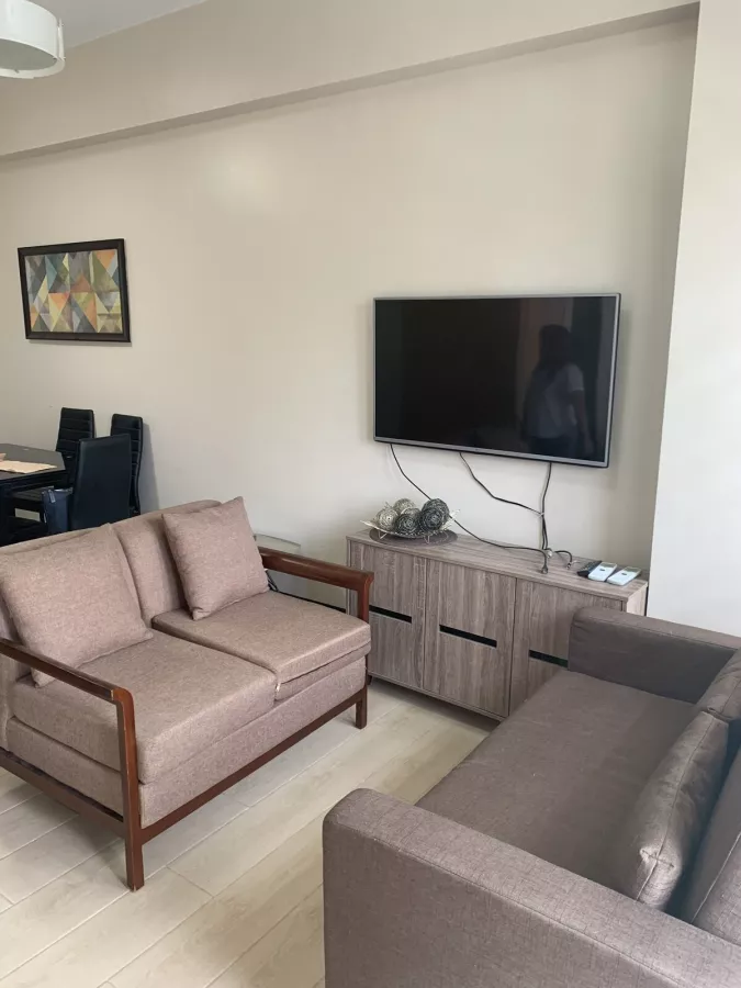 1 Bedroom Condo Unit With Balcony For Rent in Greenbelt Hamilton Makati City02